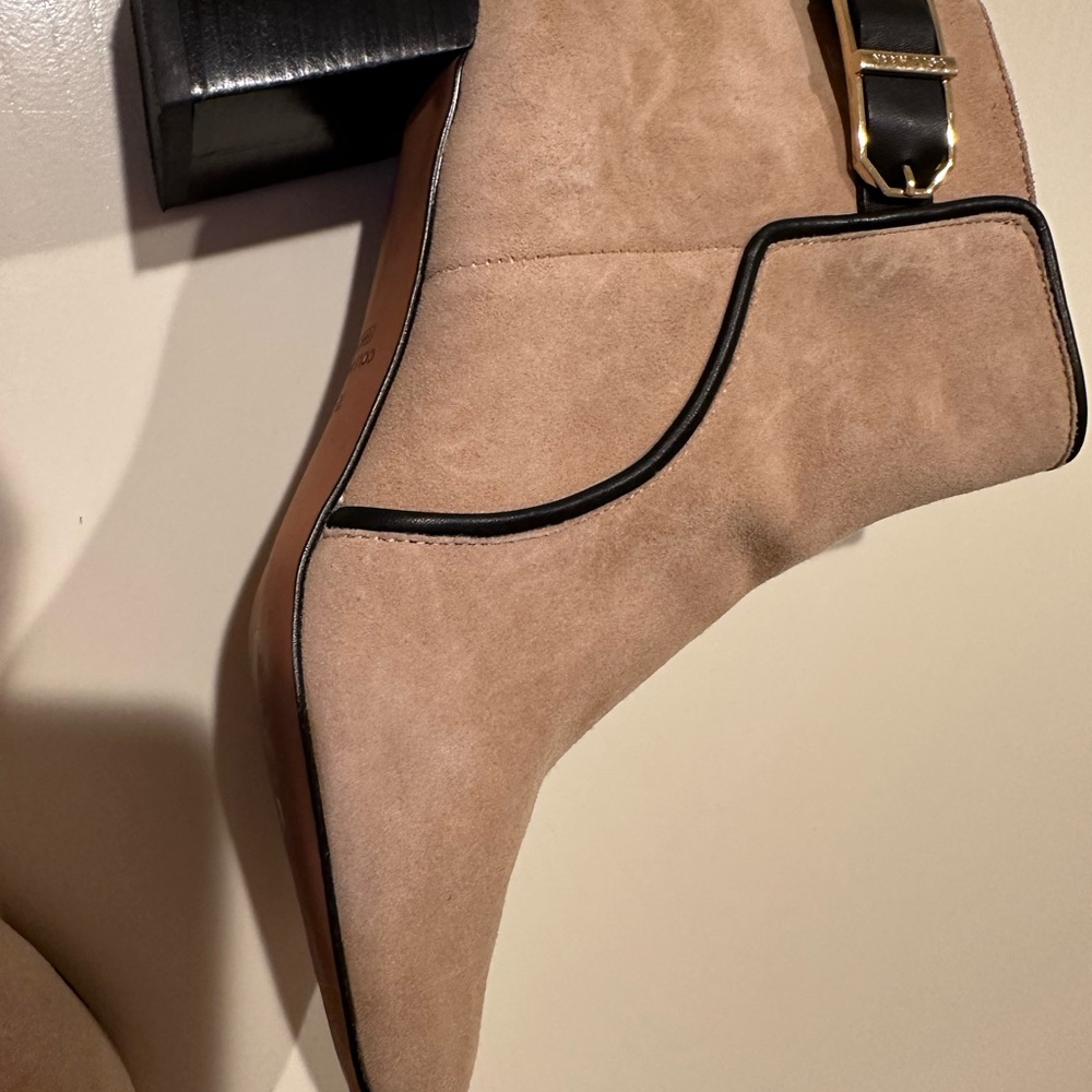 Booties - Picture 3 of 6